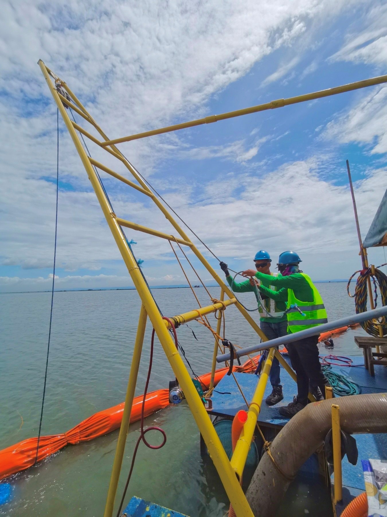 MAYNILAD DREDGES 7.2 HECTARES OF LAGUNA LAKE TO REDUCE RAW WATER